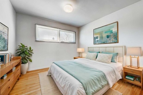48 Westover Drive Sw, Calgary, AB - Indoor Photo Showing Bedroom