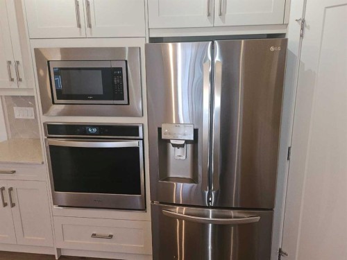 217-30 Walgrove Se, Calgary, AB - Indoor Photo Showing Kitchen With Stainless Steel Kitchen