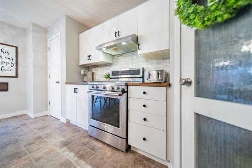 17 Hidden Close Nw, Calgary, AB 