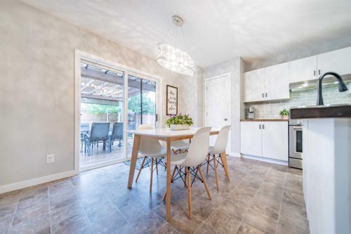 17 Hidden Close Nw, Calgary, AB 