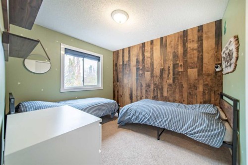 17 Hidden Close Nw, Calgary, AB 