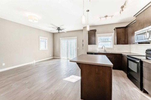 636 Skyview Ranch Grove Ne, Calgary, AB - Indoor Photo Showing Kitchen With Upgraded Kitchen