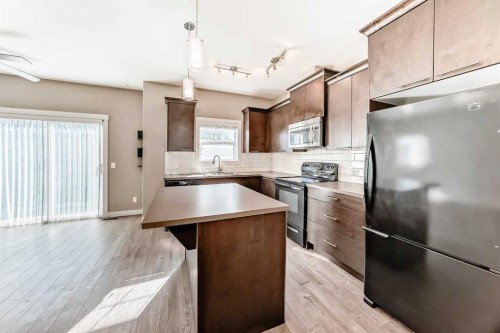 636 Skyview Ranch Grove Ne, Calgary, AB - Indoor Photo Showing Kitchen