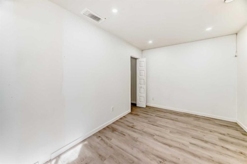 636 Skyview Ranch Grove Ne, Calgary, AB - Indoor Photo Showing Other Room