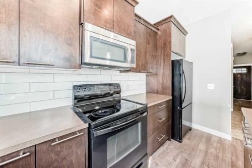 636 Skyview Ranch Grove Ne, Calgary, AB - Indoor Photo Showing Kitchen
