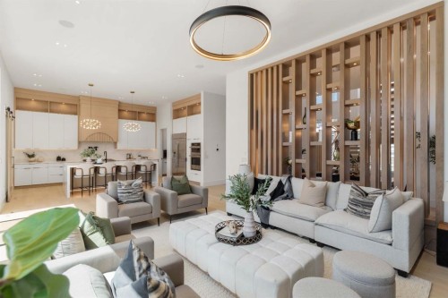 2613 6 Avenue Nw, Calgary, AB - Indoor Photo Showing Living Room