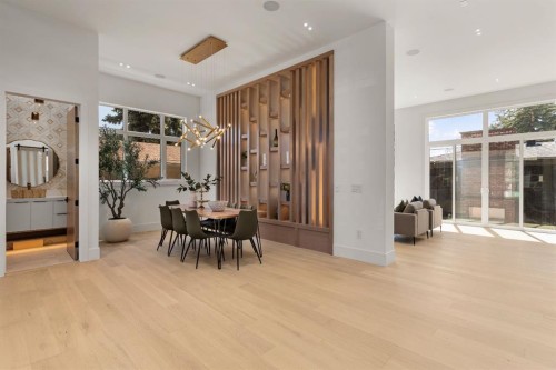 2613 6 Avenue Nw, Calgary, AB - Indoor