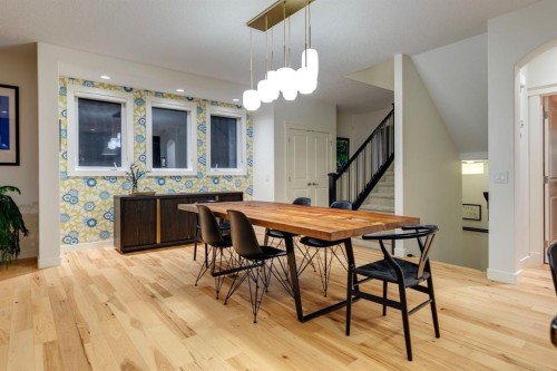 29 Aspenshire Crescent Sw, Calgary, AB - Indoor Photo Showing Dining Room