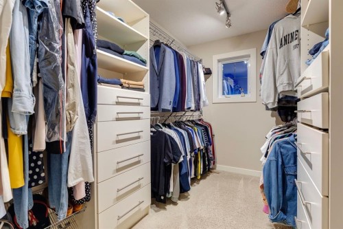 29 Aspenshire Crescent Sw, Calgary, AB - Indoor With Storage