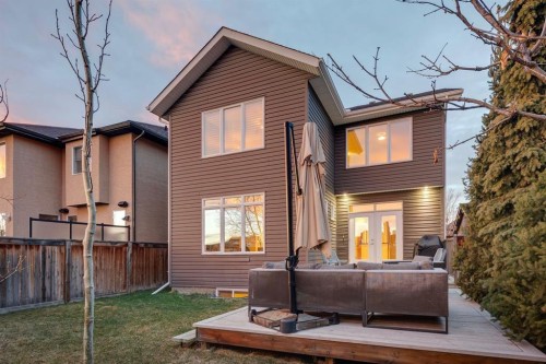 29 Aspenshire Crescent Sw, Calgary, AB - Outdoor