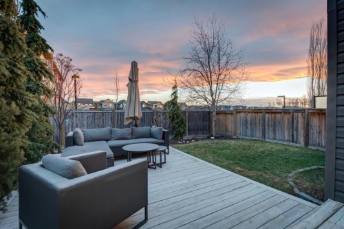 29 Aspenshire Crescent Sw, Calgary, AB - Outdoor With Deck Patio Veranda