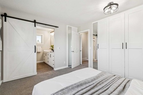 69 Suntree Lane, Okotoks, AB - Indoor Photo Showing Bedroom