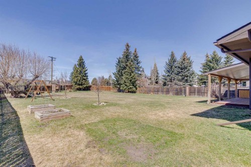 69 Suntree Lane, Okotoks, AB - Outdoor