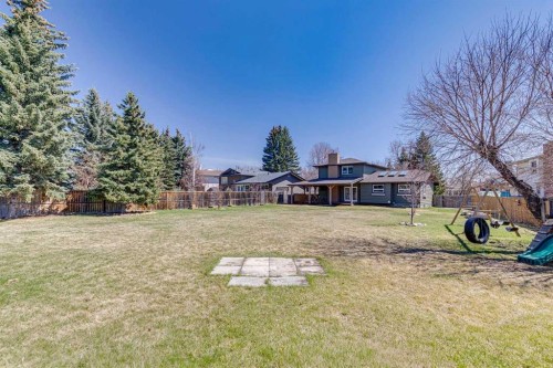69 Suntree Lane, Okotoks, AB - Outdoor