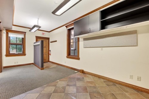 1215 14 Avenue Sw, Calgary, AB 