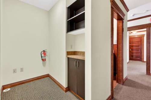 1215 14 Avenue Sw, Calgary, AB 