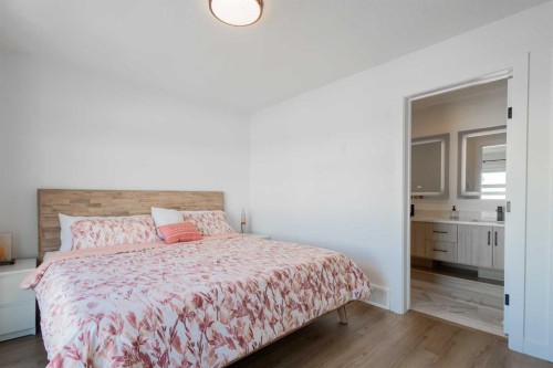 897 Mahogany Boulevard Se, Calgary, AB - Indoor Photo Showing Bedroom