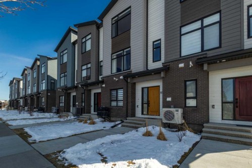 897 Mahogany Boulevard Se, Calgary, AB - Outdoor With Facade