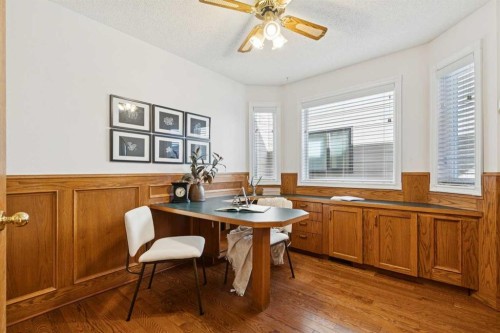 1442 Sunwood Road Se, Calgary, AB - Indoor
