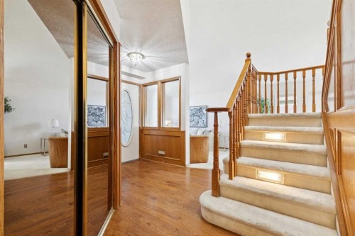1442 Sunwood Road Se, Calgary, AB - Indoor Photo Showing Other Room