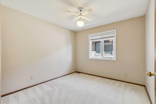 1442 Sunwood Road Se, Calgary, AB - Indoor Photo Showing Other Room