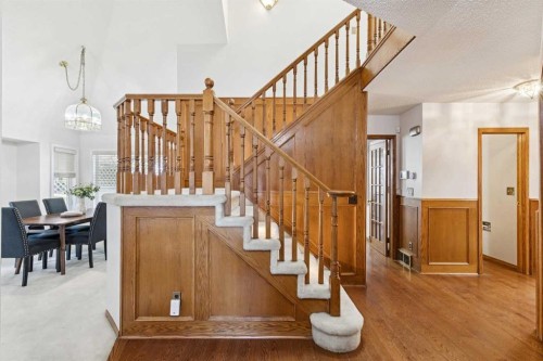 1442 Sunwood Road Se, Calgary, AB - Indoor Photo Showing Other Room