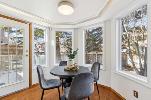 1442 Sunwood Road Se, Calgary, AB - Indoor Photo Showing Dining Room
