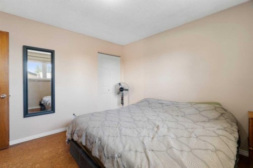 4609 Marcombe Way Ne, Calgary, AB - Indoor Photo Showing Bedroom