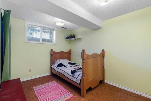 4609 Marcombe Way Ne, Calgary, AB - Indoor Photo Showing Bedroom