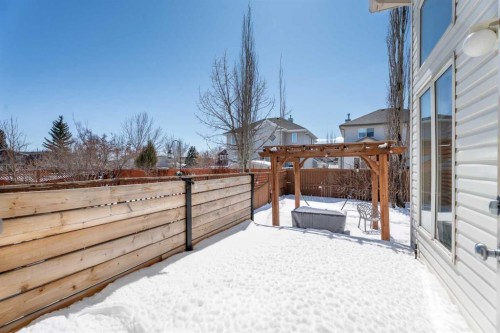 611 Cavendish Beach Bay, Chestermere, AB - Outdoor With Exterior
