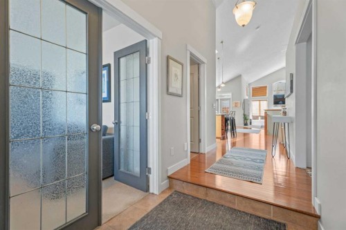 611 Cavendish Beach Bay, Chestermere, AB - Indoor Photo Showing Other Room