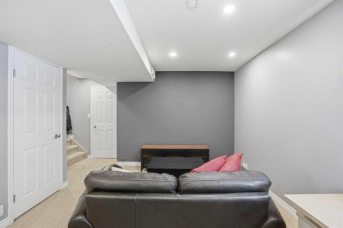 161 Douglas Glen Heath Se, Calgary, AB - Indoor