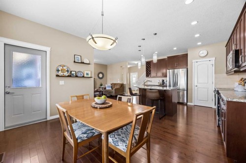 211 Mountainview Drive, Okotoks, AB - Indoor Photo Showing Dining Room