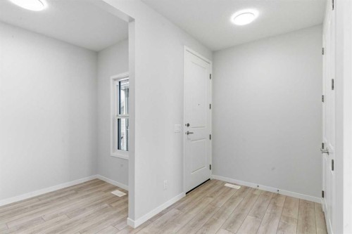 623 Buffaloberry Manor Se, Calgary, AB - Indoor Photo Showing Other Room