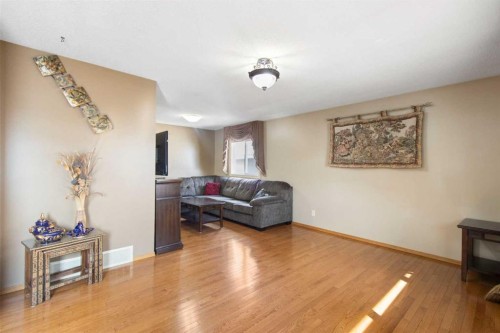 1108 Marcombe Crescent Ne, Calgary, AB - Indoor
