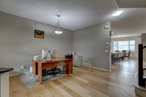 587 Everbrook Way Sw, Calgary, AB - Indoor