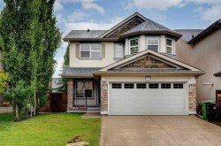 587 Everbrook Way SW Calgary, AB T2Y 0E7