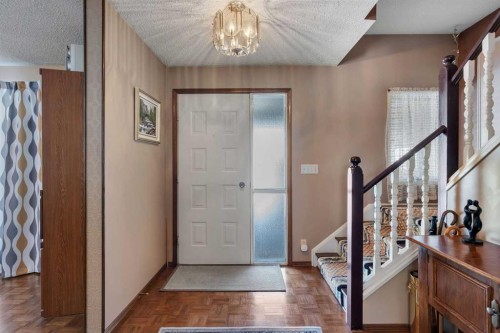 51 Parkwood Crescent, Strathmore, AB - Indoor Photo Showing Other Room