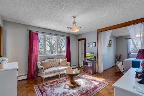 51 Parkwood Crescent, Strathmore, AB - Indoor