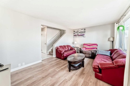 13-1845 Lysander Crescent Se, Calgary, AB - Indoor Photo Showing Living Room