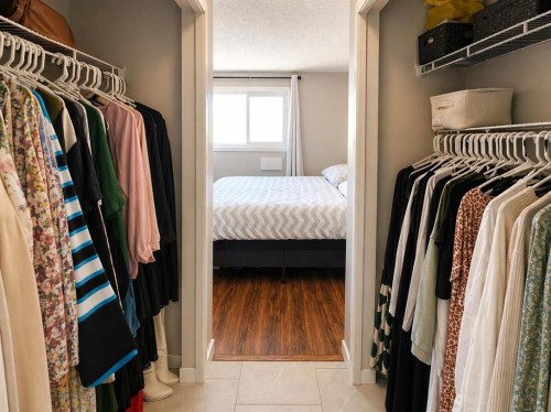 2452 Riverstone Road Se, Calgary, AB - Indoor