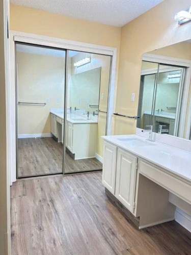 44 Edgemont Estates Road Nw, Calgary, AB - Indoor Photo Showing Other Room