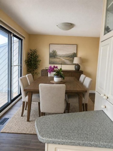 44 Edgemont Estates Road Nw, Calgary, AB - Indoor Photo Showing Other Room