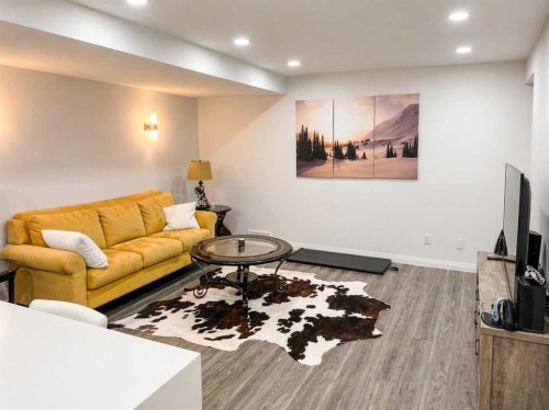 366 Mahogany Boulevard Se, Calgary, AB - Indoor