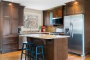 142 Winston Drive Sw, Calgary, AB  - Indoor Photo Showing Kitchen With Upgraded Kitchen 