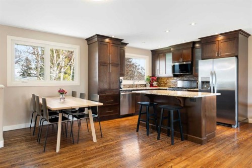 142 Winston Drive Sw, Calgary, AB - Indoor