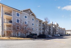 1319-16320 24 Street SW Calgary, AB T2Y 4T7