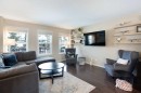 31 Sunset Link, Cochrane, AB  - Indoor Photo Showing Living Room 