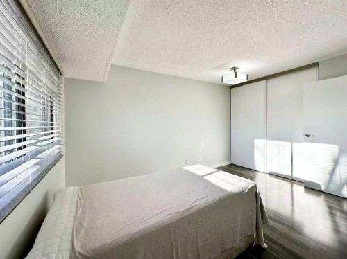 16-6915 Ranchview Drive Nw, Calgary, AB - Indoor