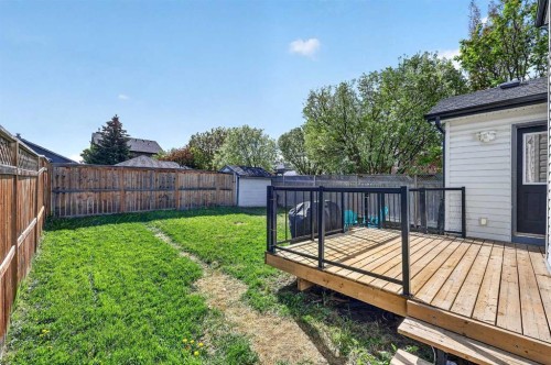 988 Prestwick Circle Se, Calgary, AB - Outdoor